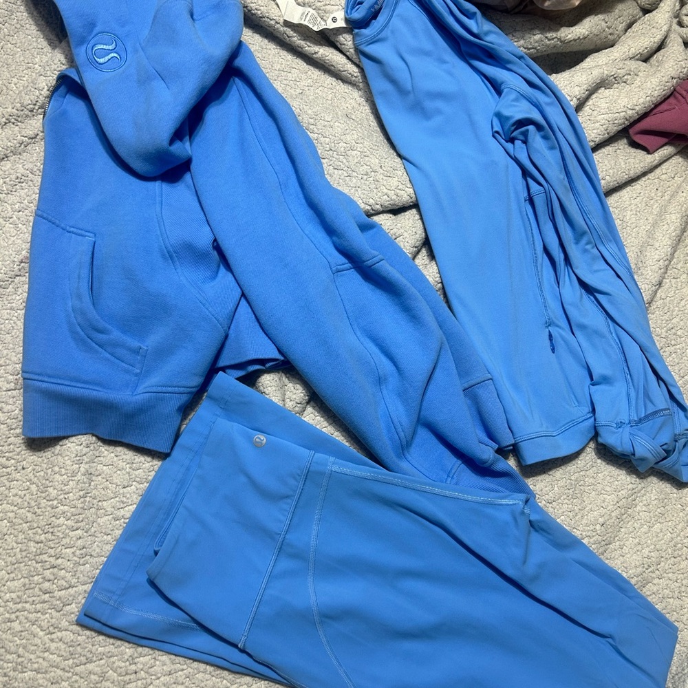 lululemon aero Blue set size 10